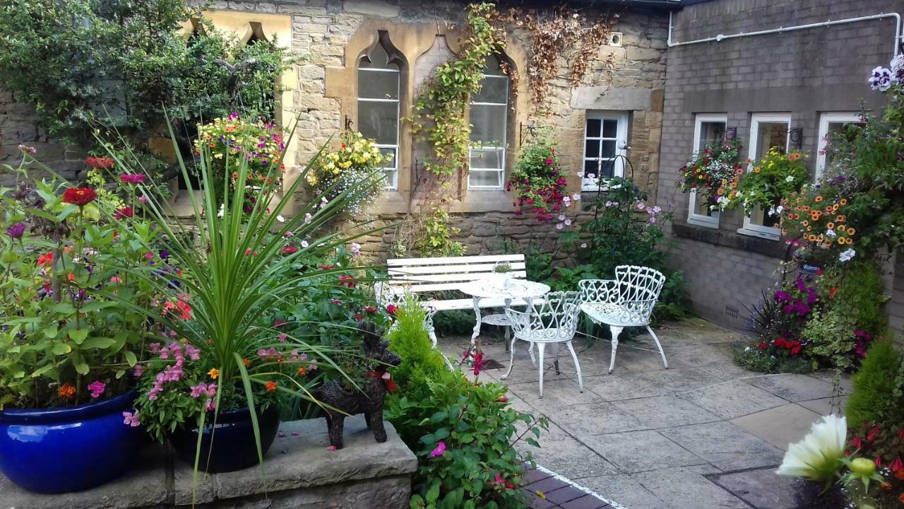 Ludlow Mascall Centre Exterior foto